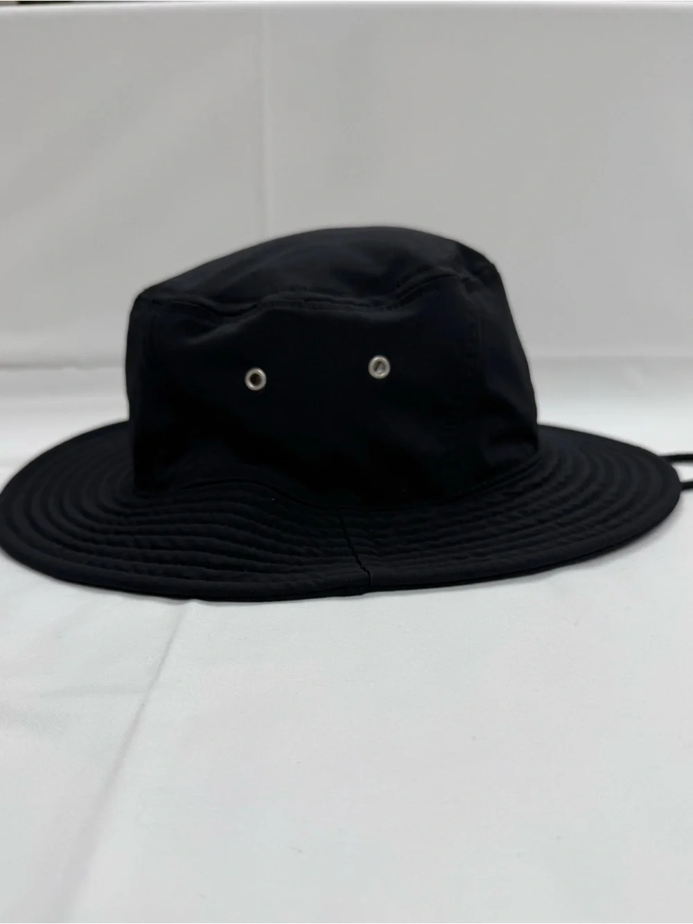 Adidas AeroReady Boonie Bucket Hat Black Wide Brim Sun Hat Adjustable Chin Strap